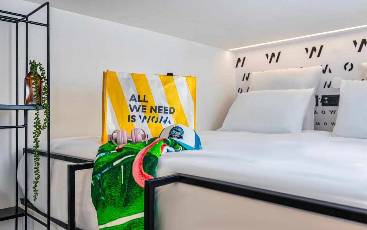 Wom Beach Pod Hotel - A Member Of Brown Hotels Tel Aviv Eksteriør bilde