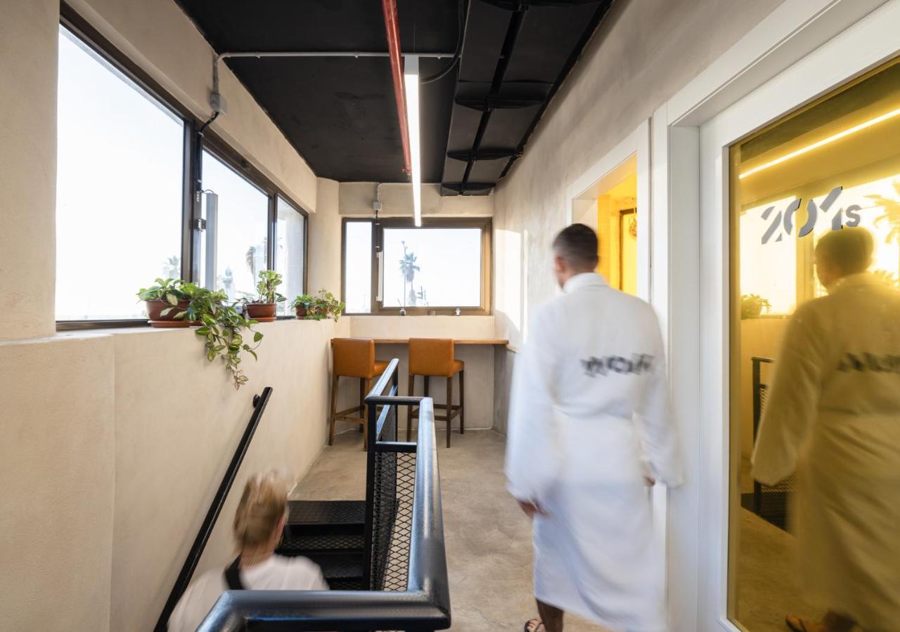 Wom Beach Pod Hotel - A Member Of Brown Hotels Tel Aviv Eksteriør bilde